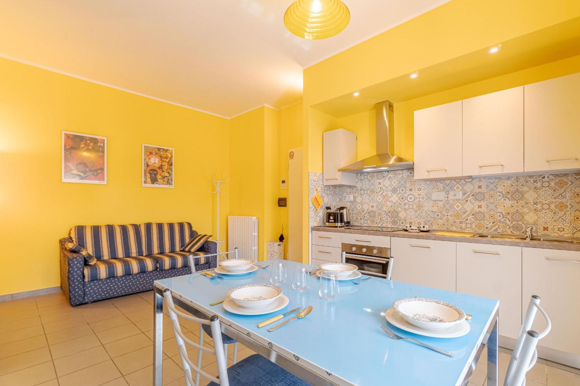 Asti Comentina Railway Functional Flat Exterior foto